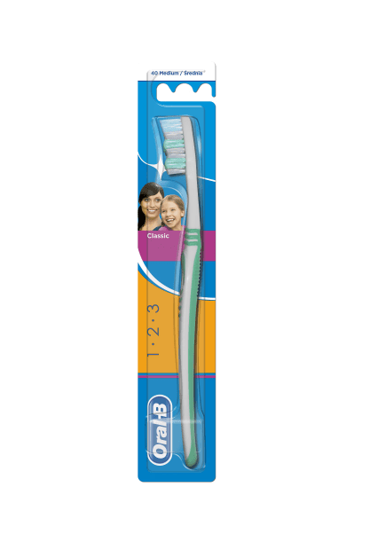 Четка за зъби Oral B 3D Ефект Medium 40